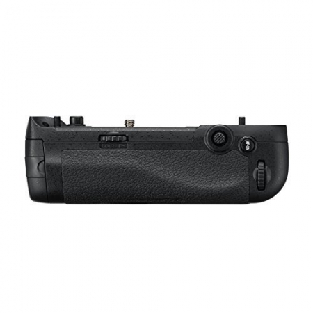 Nikon MB-D17 Batteriegriff für D500 (VFC00601)