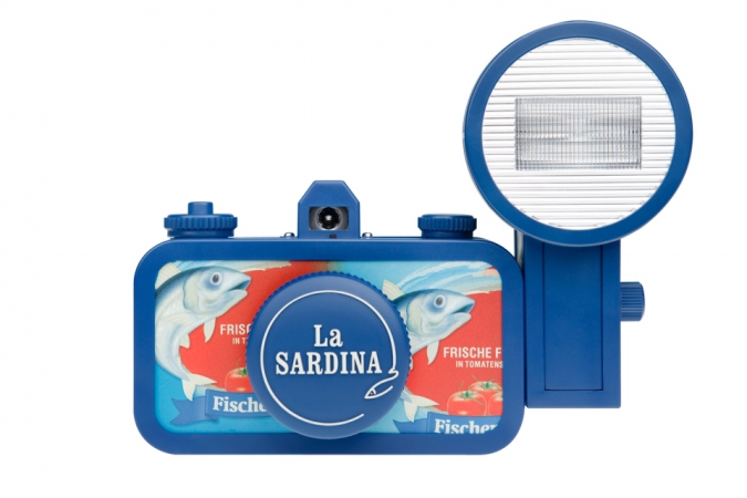Lomo La Sardina Camera and Flash Fischers Fritze (SP200FF)