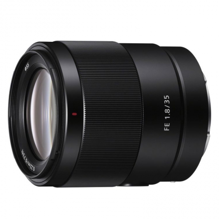 Sony Objektiv FE 35mm 1.8 (SEL35F18F) Sony Objektiv FE 35mm 1.8 (SEL35F18F)