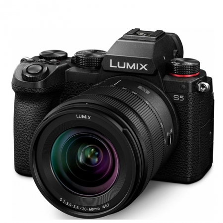 Panasonic Lumix DC-S5 mit Objektiv Lumix S 20-60mm 3.5-5.6 (DC-S5KE-K)