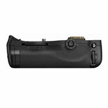 Nikon MB-D10 Batteriegriff (VAK16801) 